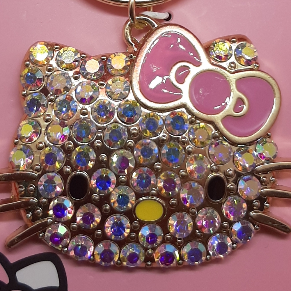 Hello Kitty Rhinestone Keychain - Picture 4 of 6
